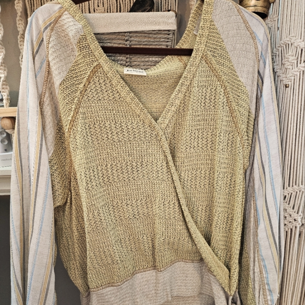 Free Bird Nest Faux Wrap